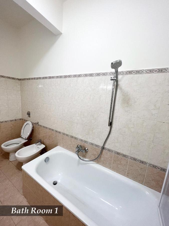 Welcome Riviera -Torre D'Avorio Appartamento 126 Mq Piu'Terrazzo25 Mq - Totalmente Rinnovato- 250 M Dal Centro - Parcheggio A Pagamento 15 Euro Al Giorno Da Prenotare In Anticipo Salvo Dispo -Parking At 15 Euro Per Day To Be Booked In Advance If Avai Rapallo Ngoại thất bức ảnh