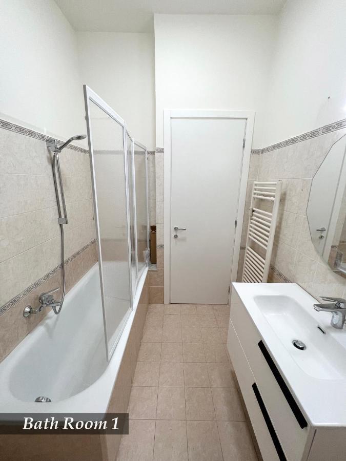 Welcome Riviera -Torre D'Avorio Appartamento 126 Mq Piu'Terrazzo25 Mq - Totalmente Rinnovato- 250 M Dal Centro - Parcheggio A Pagamento 15 Euro Al Giorno Da Prenotare In Anticipo Salvo Dispo -Parking At 15 Euro Per Day To Be Booked In Advance If Avai Rapallo Ngoại thất bức ảnh